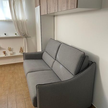 OulxPiccolo Nido Di Montagnaアパートメント エクステリア 写真